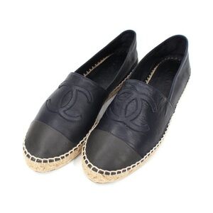 CHANEL Navy and Black Espadrilles would fit 8.5/9